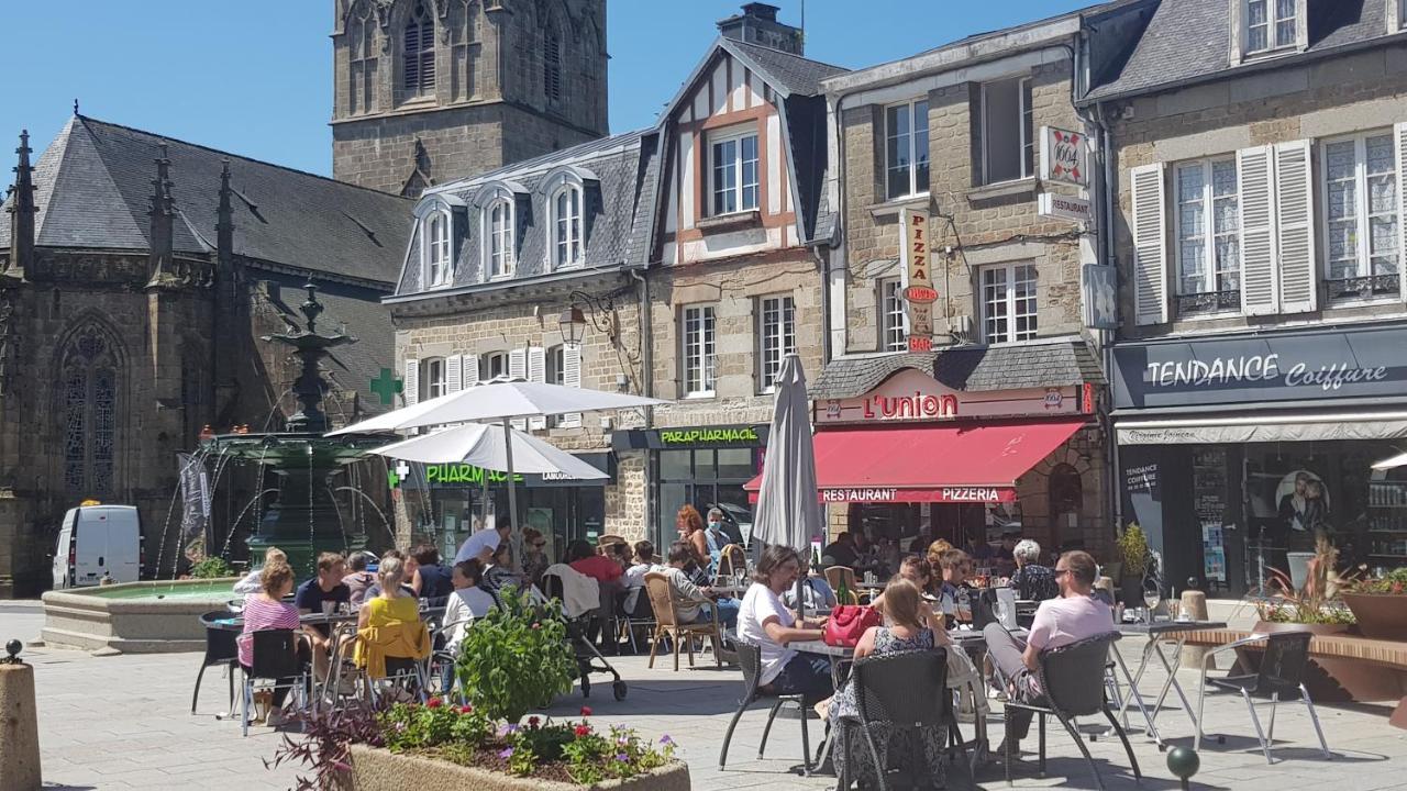 Maison De Berry Bed & Breakfast Villedieu-les-Poeles Bagian luar foto